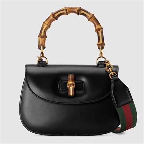 anello intorno a nappa borsa bamboo gucci